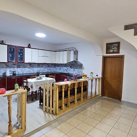 Maria Guest House Përmet Zewnętrze zdjęcie